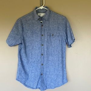 Old Navy men’s shirt